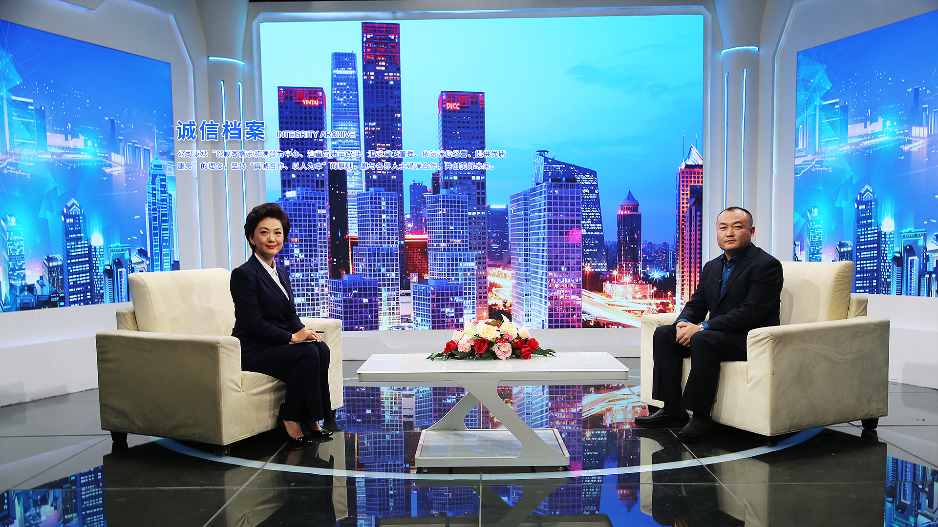 隆達(dá)公司主營(yíng)排煙防火閥、消防排煙風(fēng)機(jī)、防腐風(fēng)機(jī)、離心風(fēng)機(jī)、防火閥等。